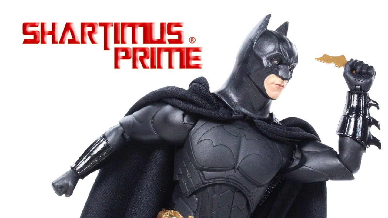 NECA Batman Begins 7 Inch Movie DC Comics Toys R Us Exclusive TRU Action  Figure Toy Review - YouTube