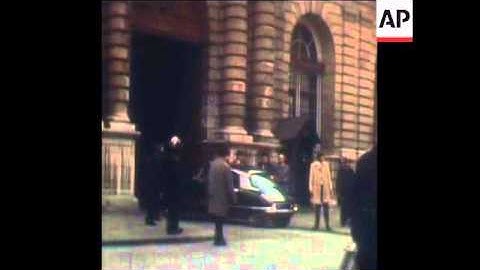 SYND 13-1-73 SOCIALIST INTERNATIONAL OPENS