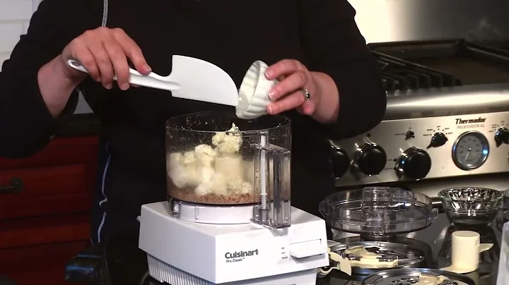 Pro Custom 7-Cup Food Processor (DLC-10SYUC)