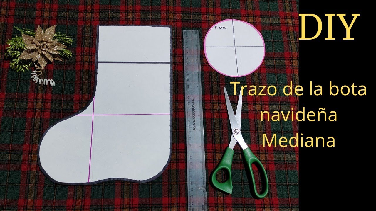 Trazo de la bota navideña/ mediana fácil paso a paso