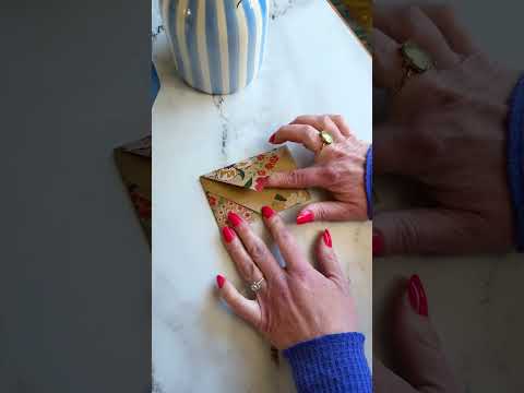 Unique envelope for gift giving! 💌 #money #papercrafting #gift #cash