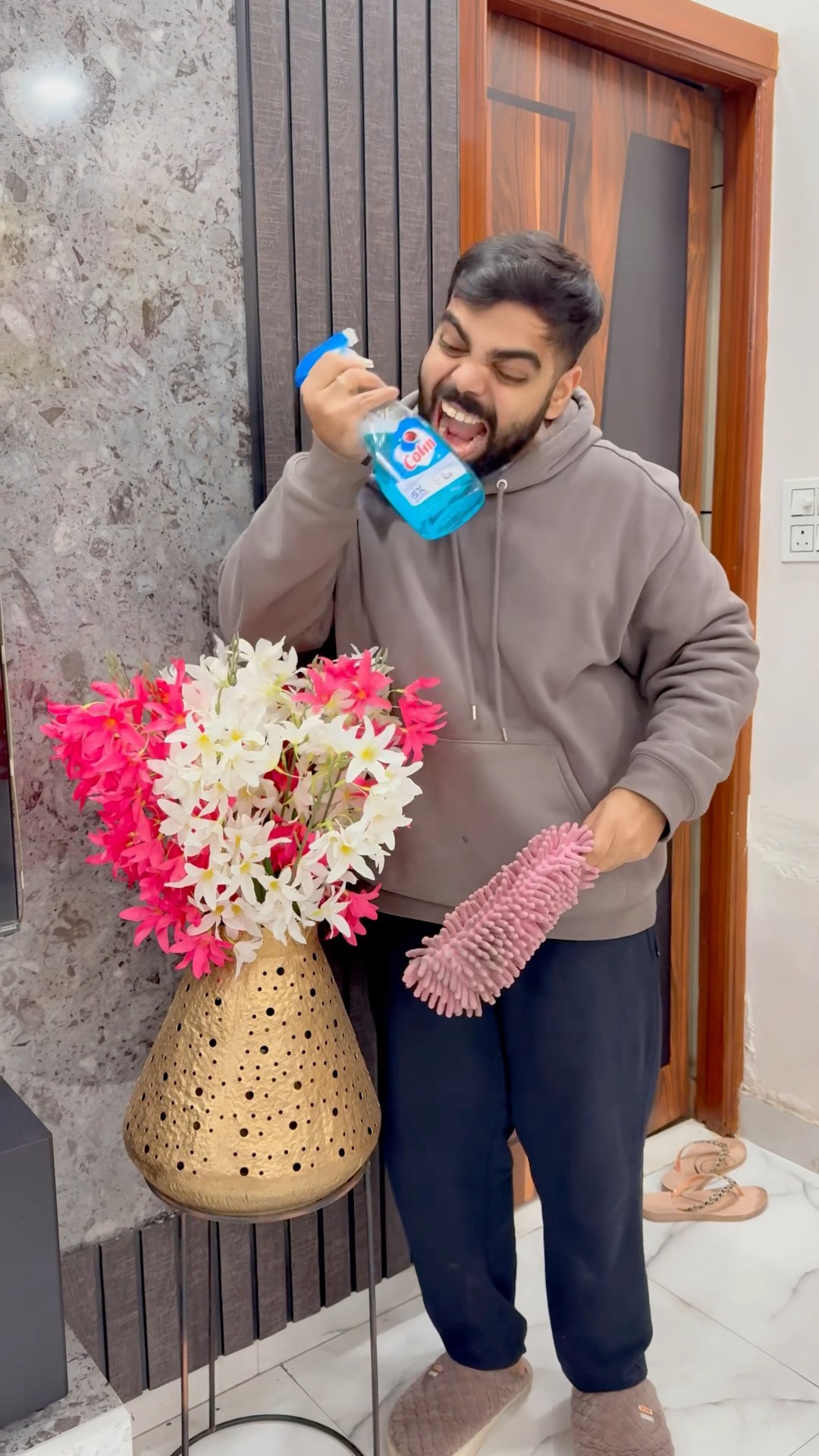 Mummy or gaurav ko laga sab kuch cake hai #shorts #youtubeshorts #gauravaroravlogs