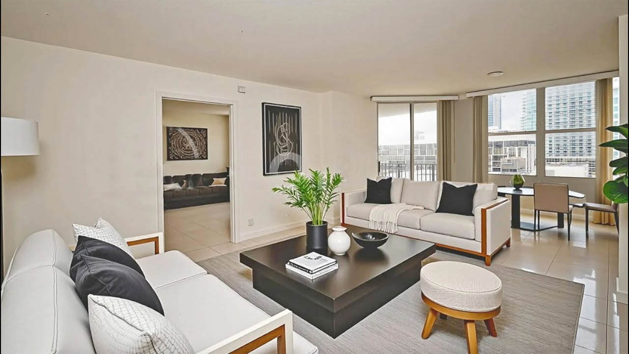 1901 Brickell Ave  Miami FL 33129 Unit B2205