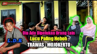 Status WhatsApp Viral - Dia Ada Di Pelukan Orang Lain - YTSTORY