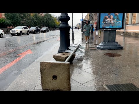 St Petersburg, 러시아 | 빗속 도보 여행 | 2023년 10월 8일