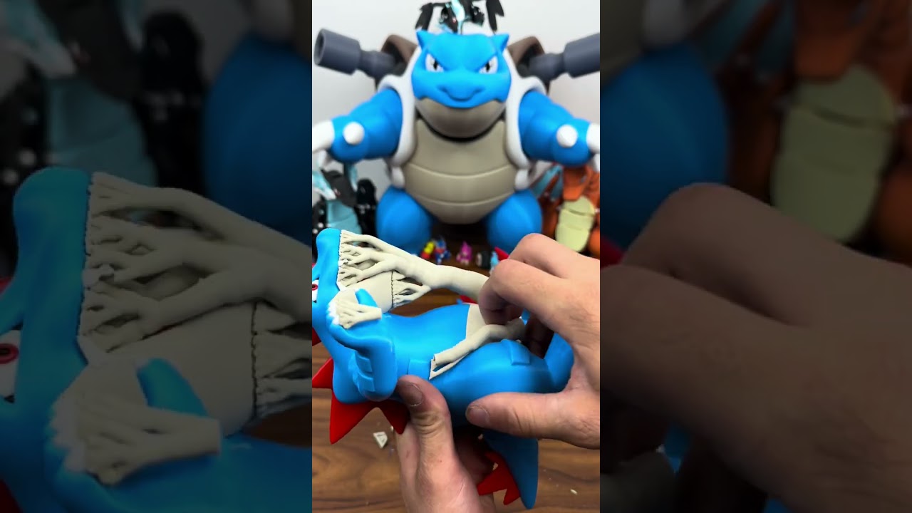 Bring the raw strength of Feraligatr to your collection with this premium 3D-printed statue. This no