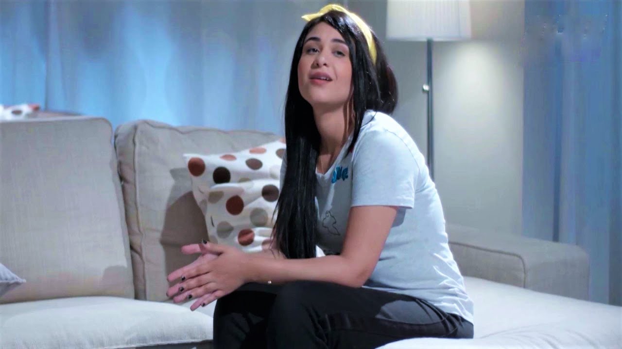 قاعدة تضحك على 3 شباب بحركاتها الاميركية وتستغلهم واختها تخطط لشي كبير وخبيث كتير