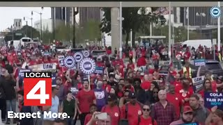 UAW expands deadline to Noon Friday
