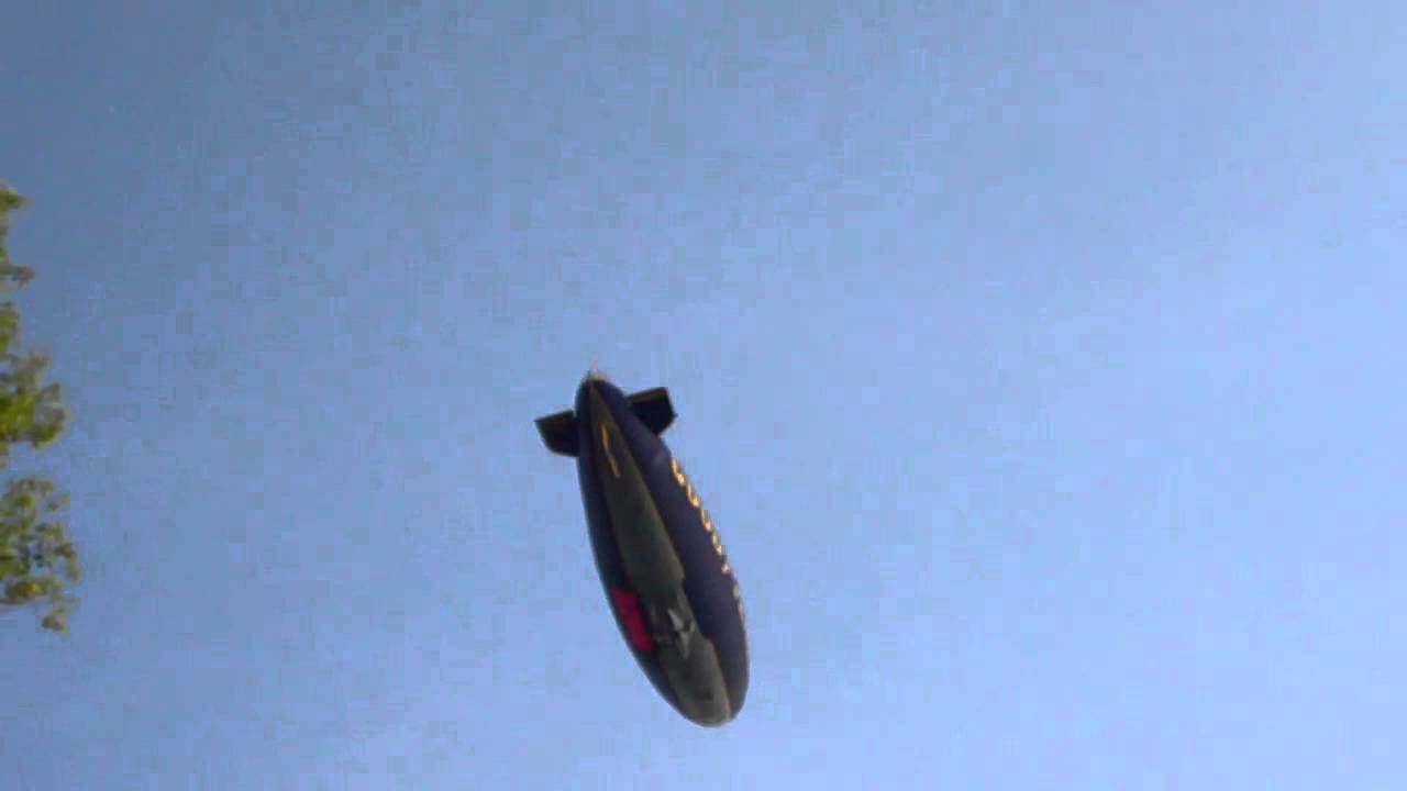 GoodYear Blimp Flyover - YouTube
