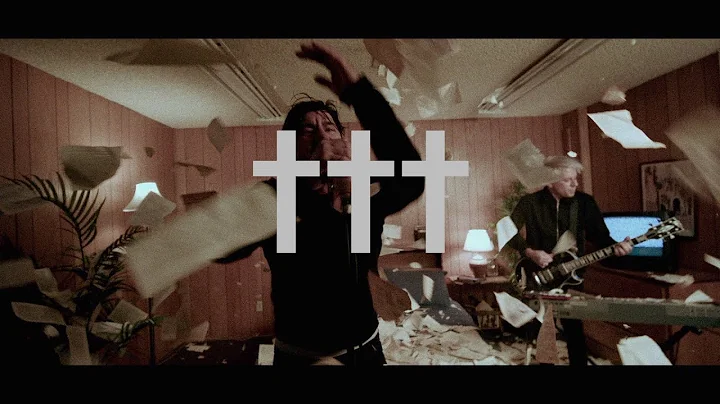 (Crosses) - Vivien (Official Music Video)