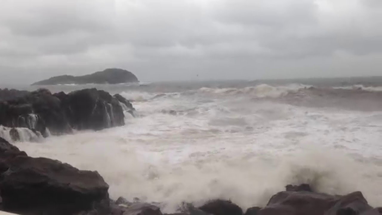 Stormy Weather at North Berwick YouTube