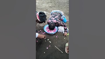 Kesurupan Jathilan makan bunga #jatilan #jaranan #elnagara #jathilan #shorts #short #fyp #kesurupan