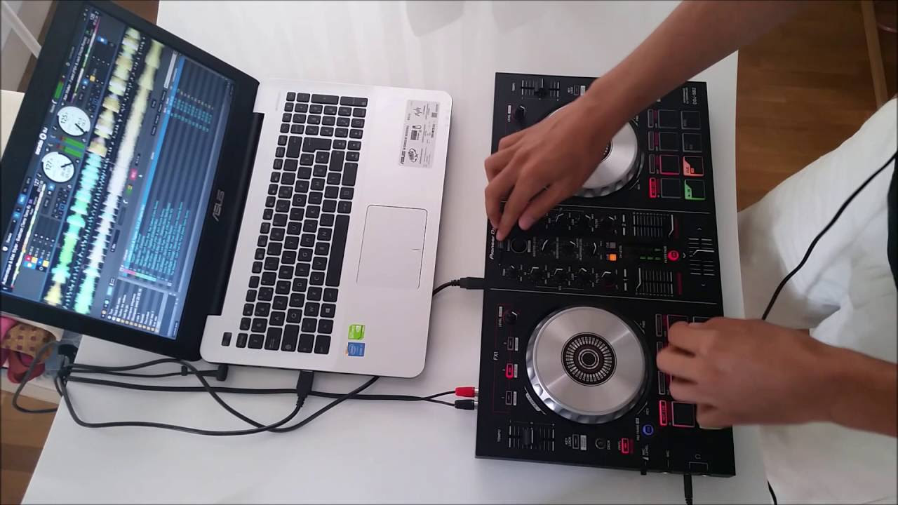 Pioneer DDJ SB2   Mix 1 ElectroHouseEDM Beginner