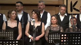 " Magosa Limanı" Yönetmen Özcan Uslu ve Koristler