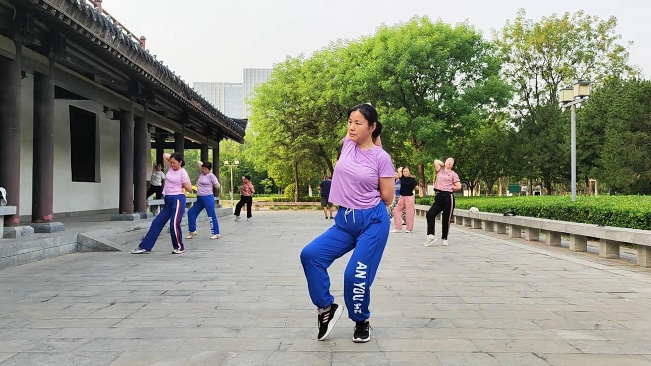 60分钟晨练健身操，快速居家减肥运动