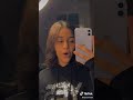 وعامل فيها مش شايف ومش عارف ايه معني