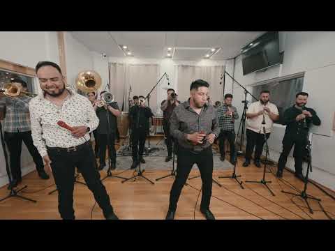 Banda Cerro Azul - No Le Digas A Nadie (Video Oficial)