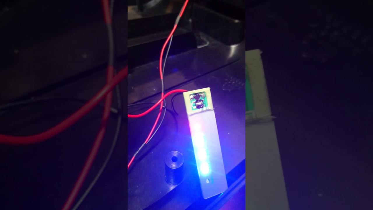 Vestax Handy Trax. Battery indications level panel. Мод уровня заряда батареи