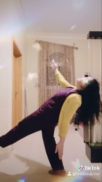 Chubby but flexible 🥰🥰