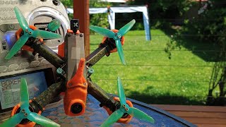 8 packs, 2 tracks - backyard tiny trainer practice // FPV racing training DVR