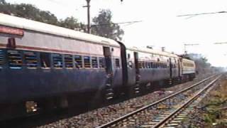 DECCAN EXP WITH KYN WCAM-3 21883