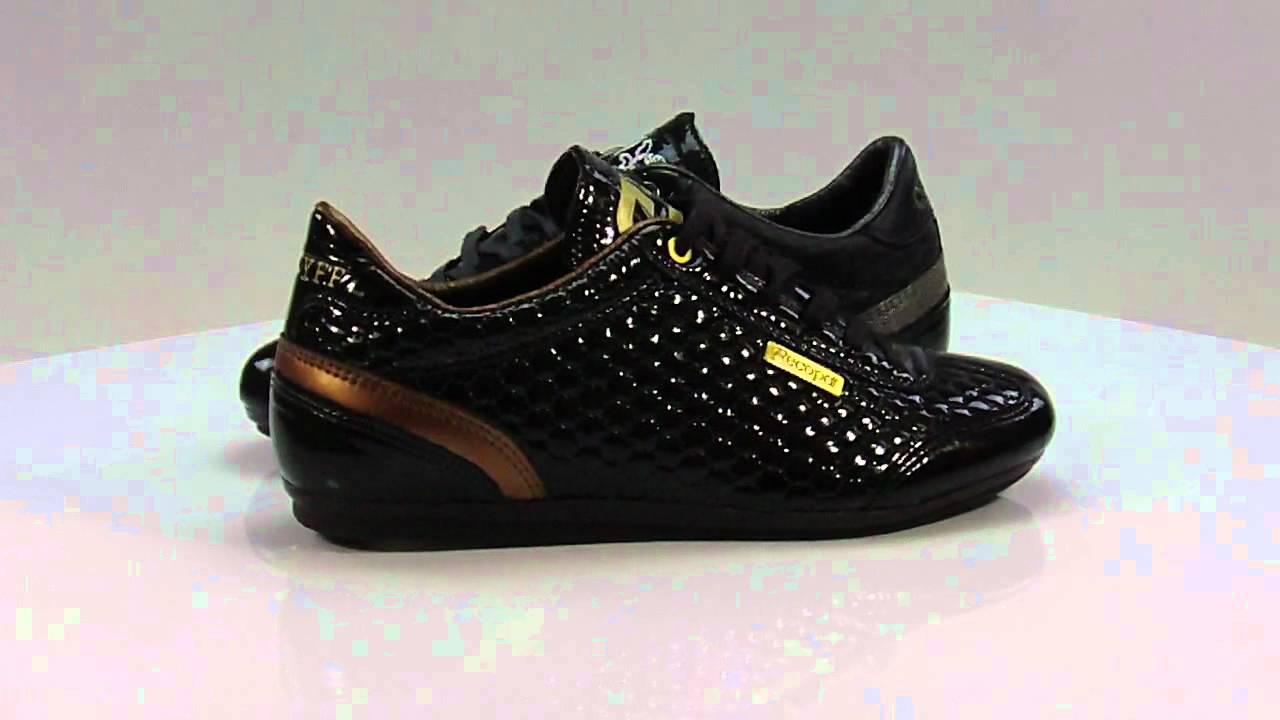 cruyff schoenen www.onlinesneakershop.nl - YouTube