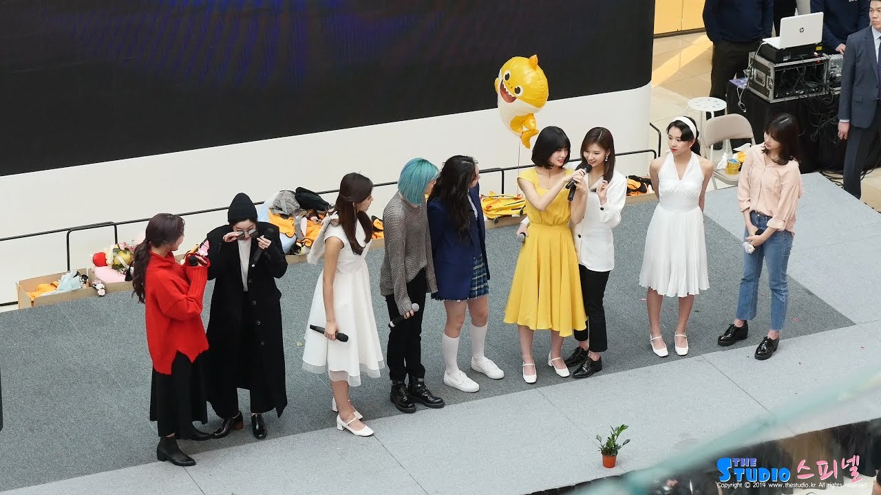 180429 트와이스 마무리 4K 직캠 5글자로 말하기 TWICE fancam (고양 트와이스 팬사인회) by Spinel