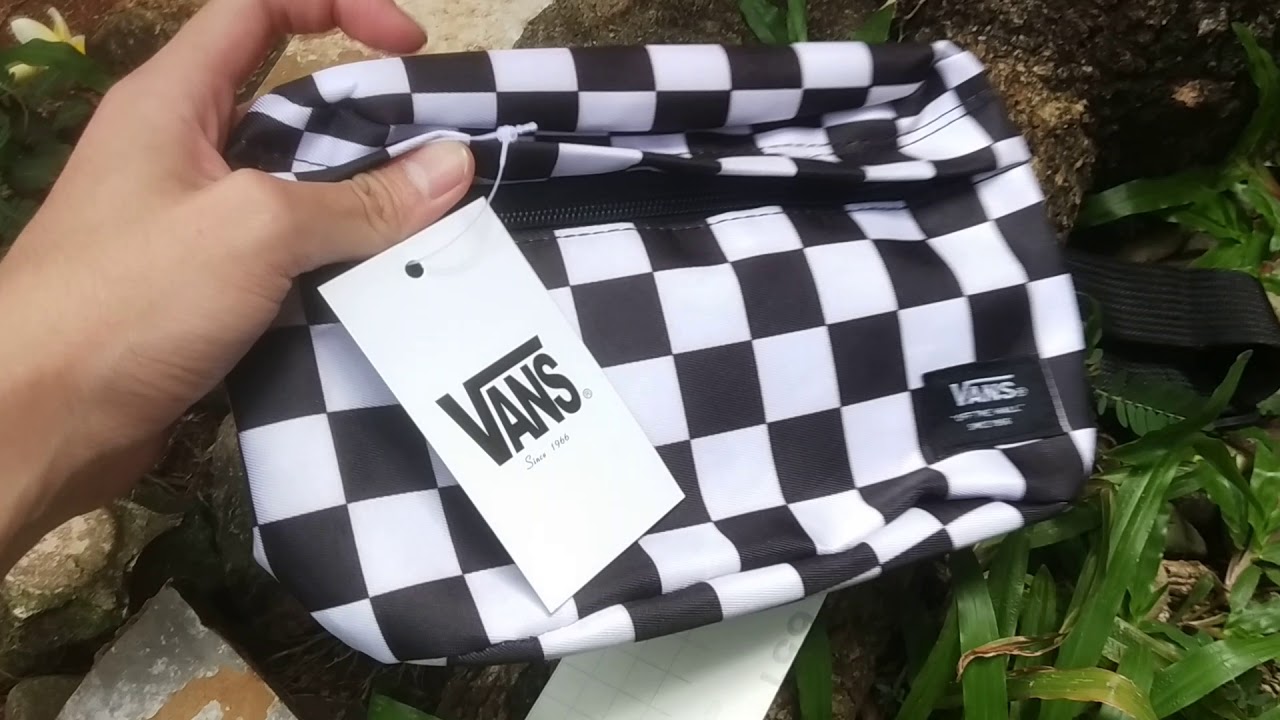 vans checkered bag