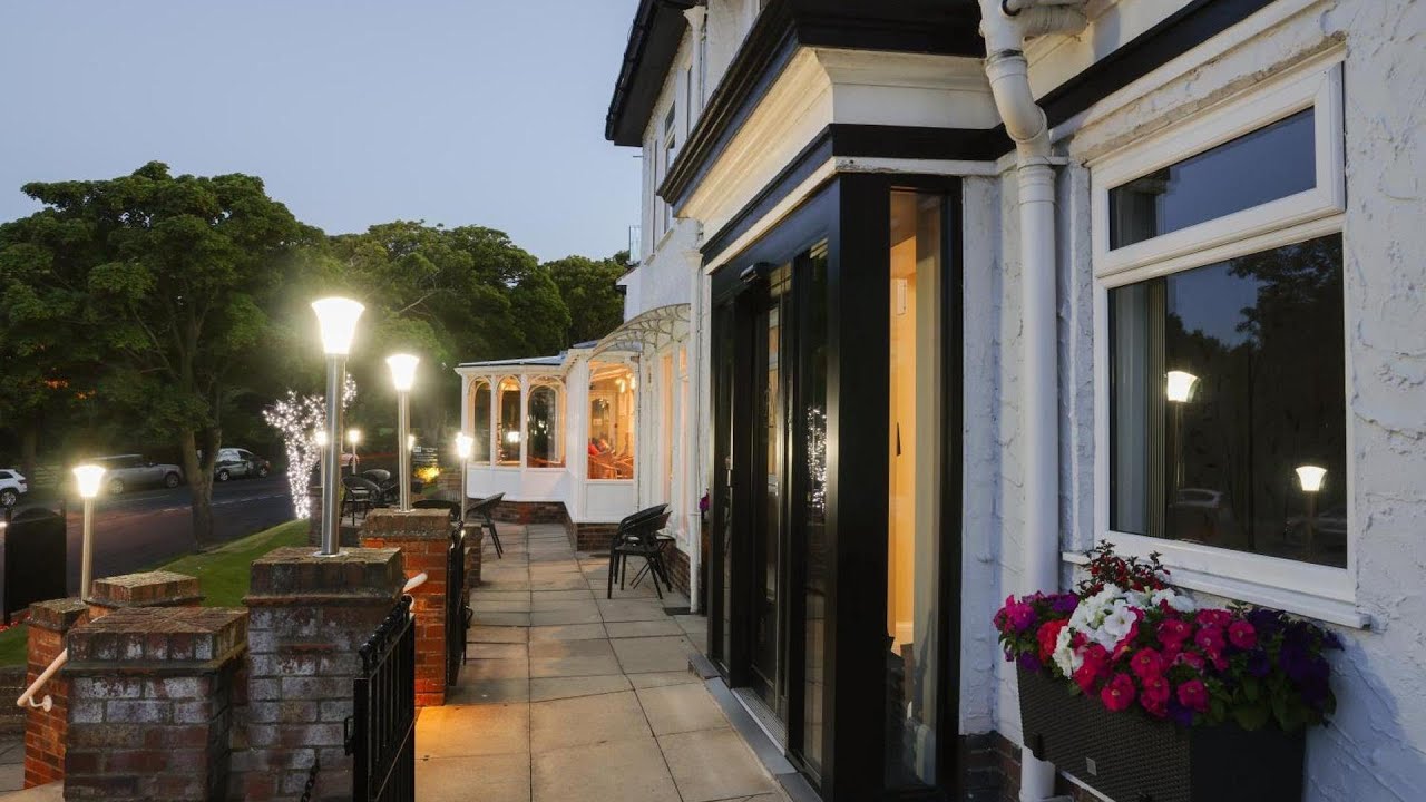 Park Manor Hotel, Scarborough, United Kingdom | Travel Lover