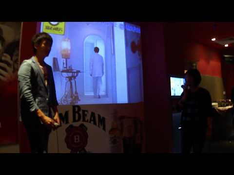 有一点动心！Singing duet at KTV with 黄靖伦！！！