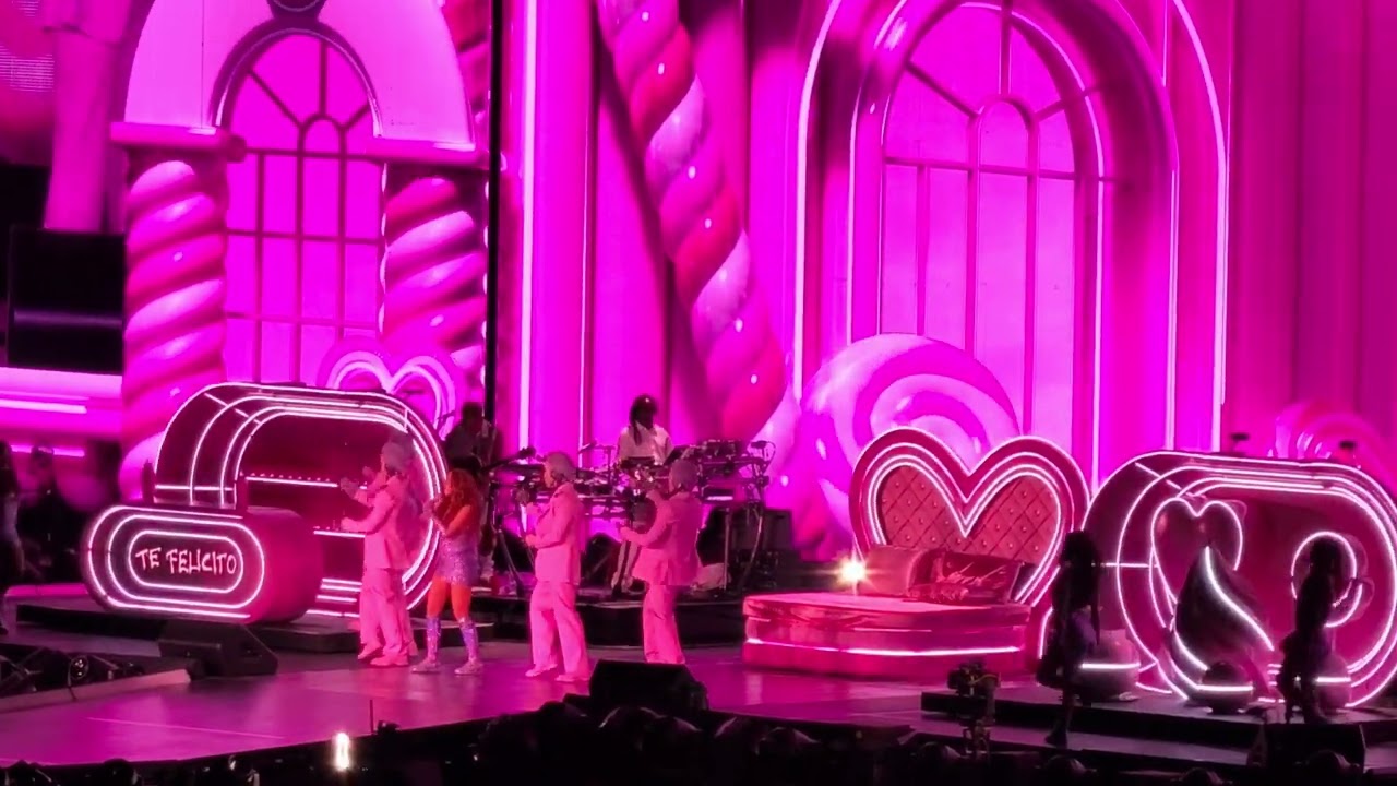 Shakira - Te felicito - Estadio Carlos Iturralde Rivero - Mérida