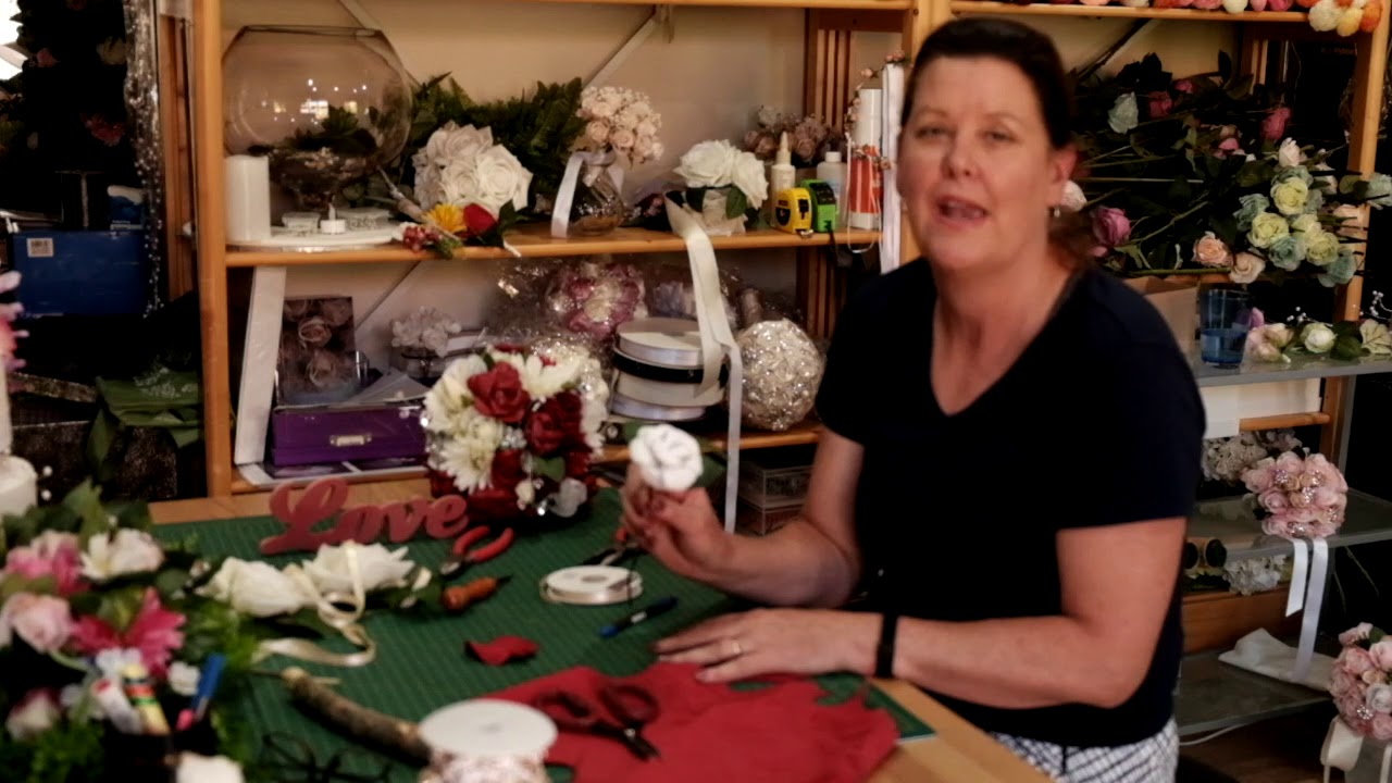 What does it take to make Leather Roses?