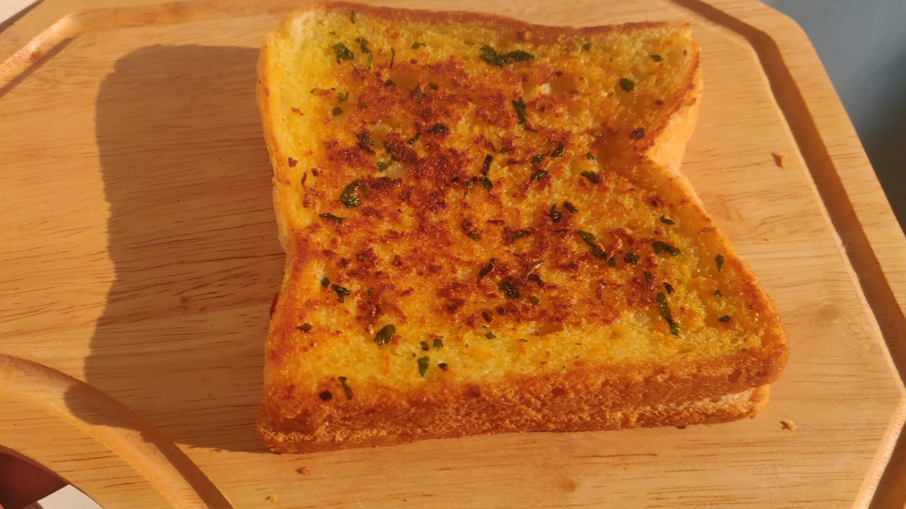 cheesey garlic bread recipe by hareem cooking stitching YouTube