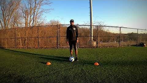 R⚽️Я Figure 8, two cone drill