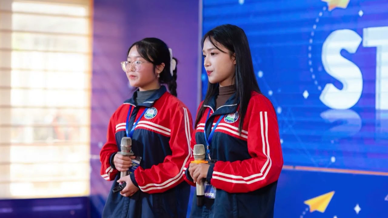 0113_ĐOÀN KẾT - TỰ TIN - VƯƠN XA_ 10A1- K3