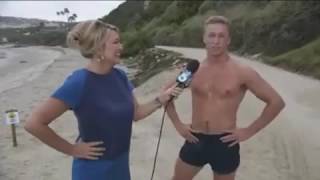 Awkward Scene! reporter falls in love with badass australian bro during interview