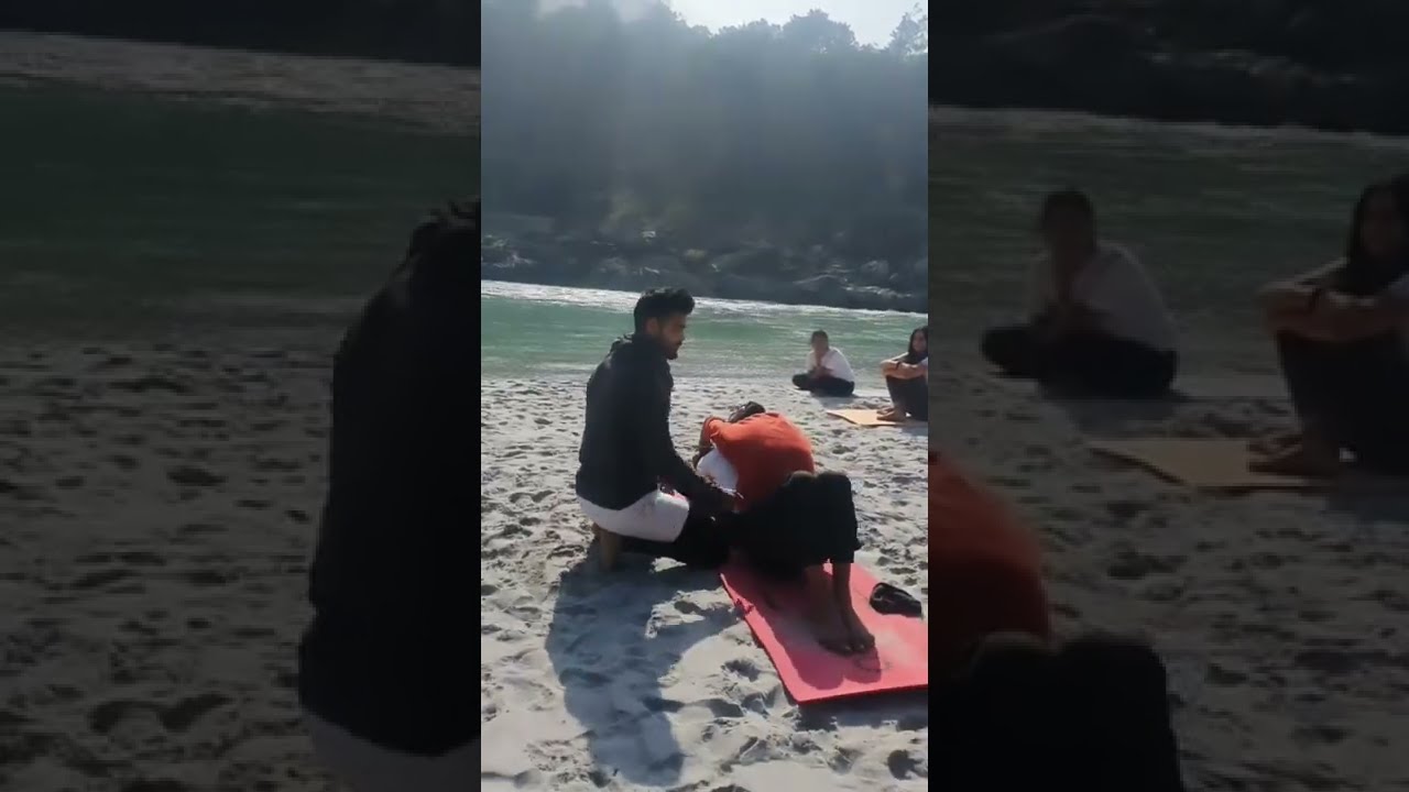Beach Yoga Class - Hatha & Acro Session