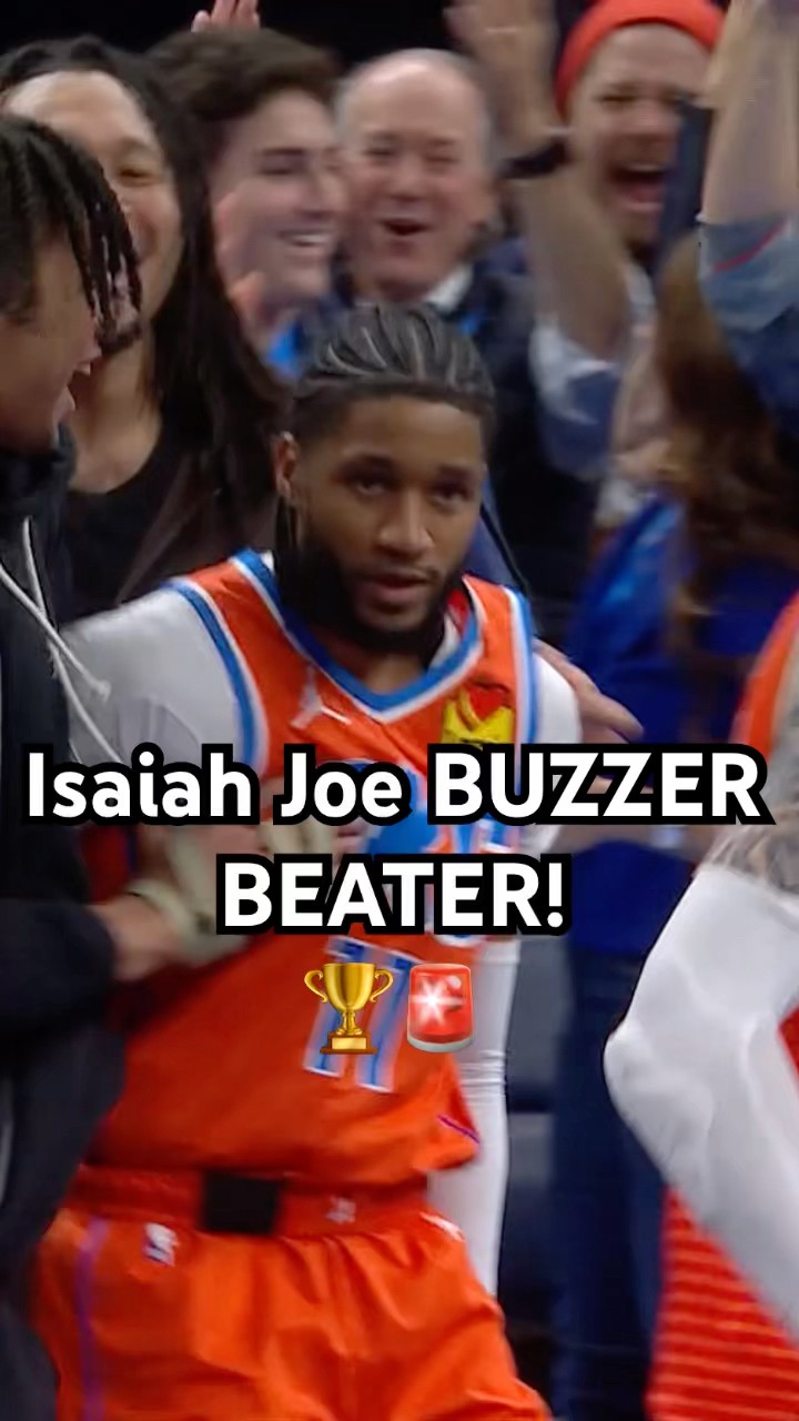 Isaiah Joe’s TOUGH BUZZER BEATER to head into the 4th! ??|#Shorts