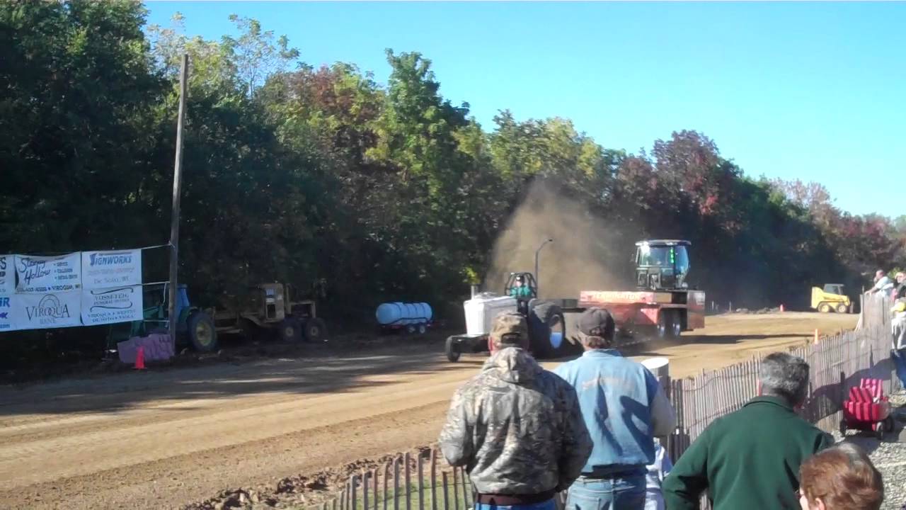 RETREAT WISCONSIN TRACTOR PULL 2011 YouTube