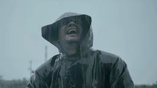 連続殺人事件を追う警備員を待つ想像を絶する運命とは？／映画『迫り来る嵐』予告編