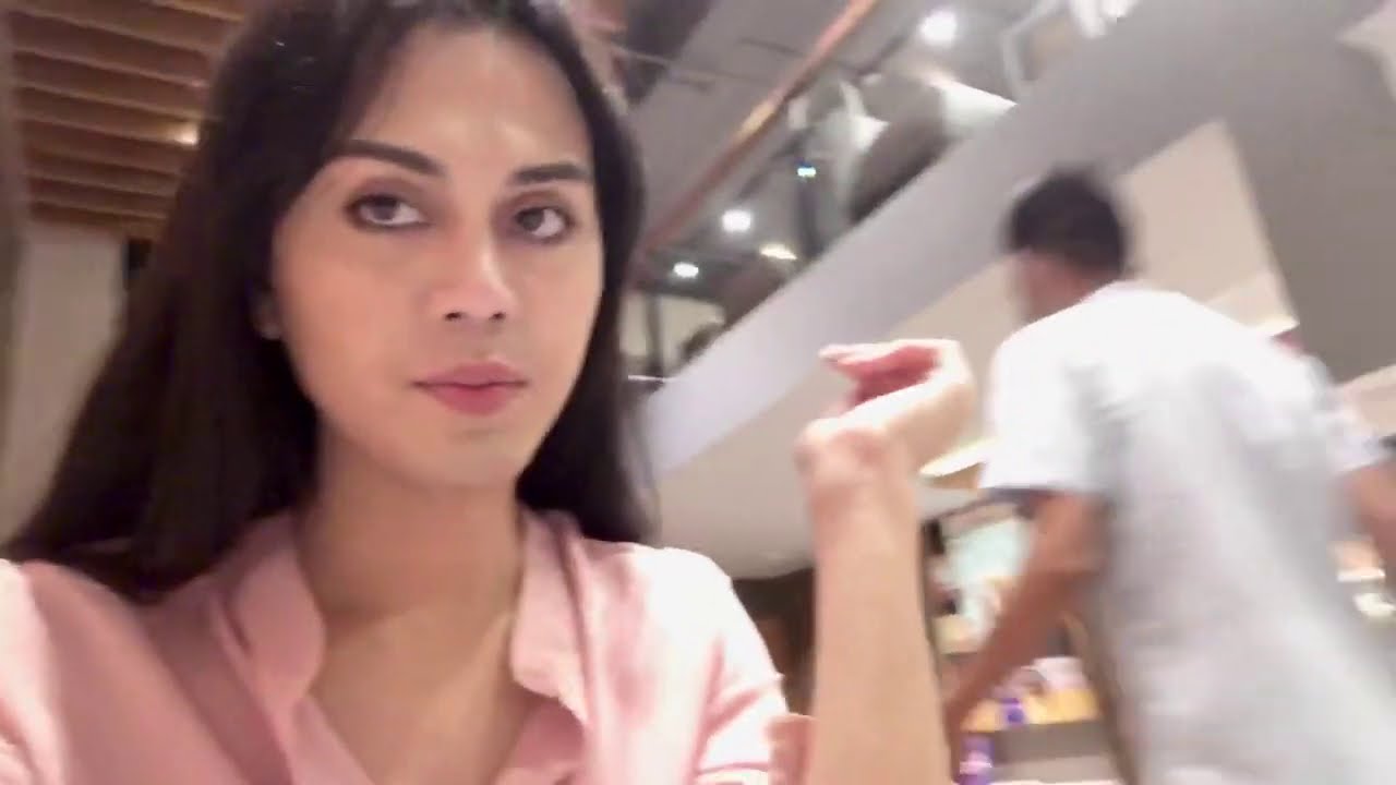 Going out on for dinner | Crossdresser ladyboy Mel