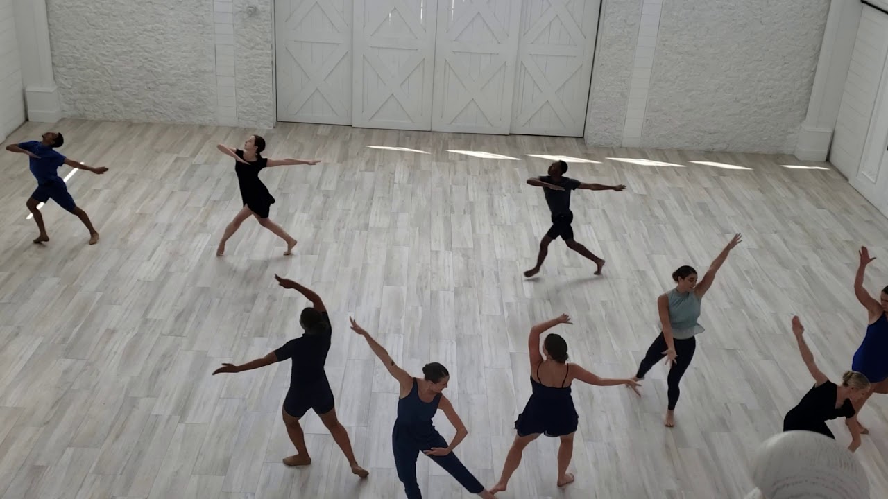 J E S U S.  -zion dance project company