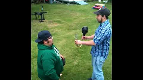 Nick Steger beerbong