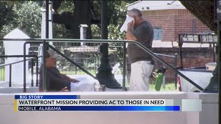 Mobile shelter extends hours to keep homeless people out of the heat