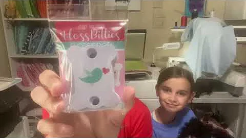 Flosstube #6 The Middle Child Joins Me!