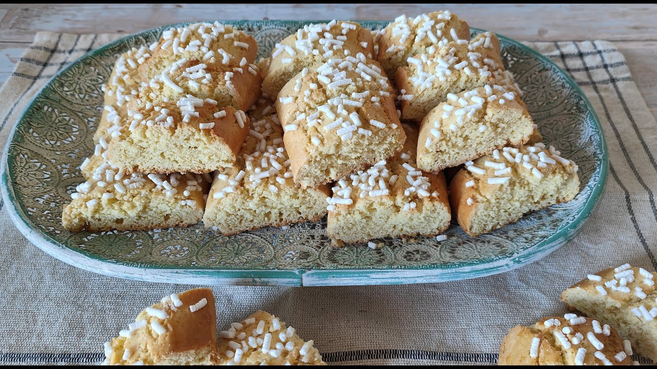 biscotti con granella di zucchero