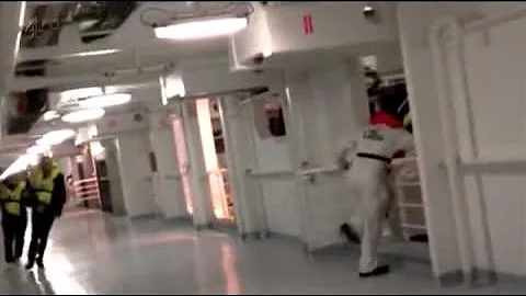 Sinking of the Concordia caught on camera (Documentary)