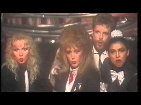 Алла Пугачева - Крысолов (Новогодний огонек 1986/87)