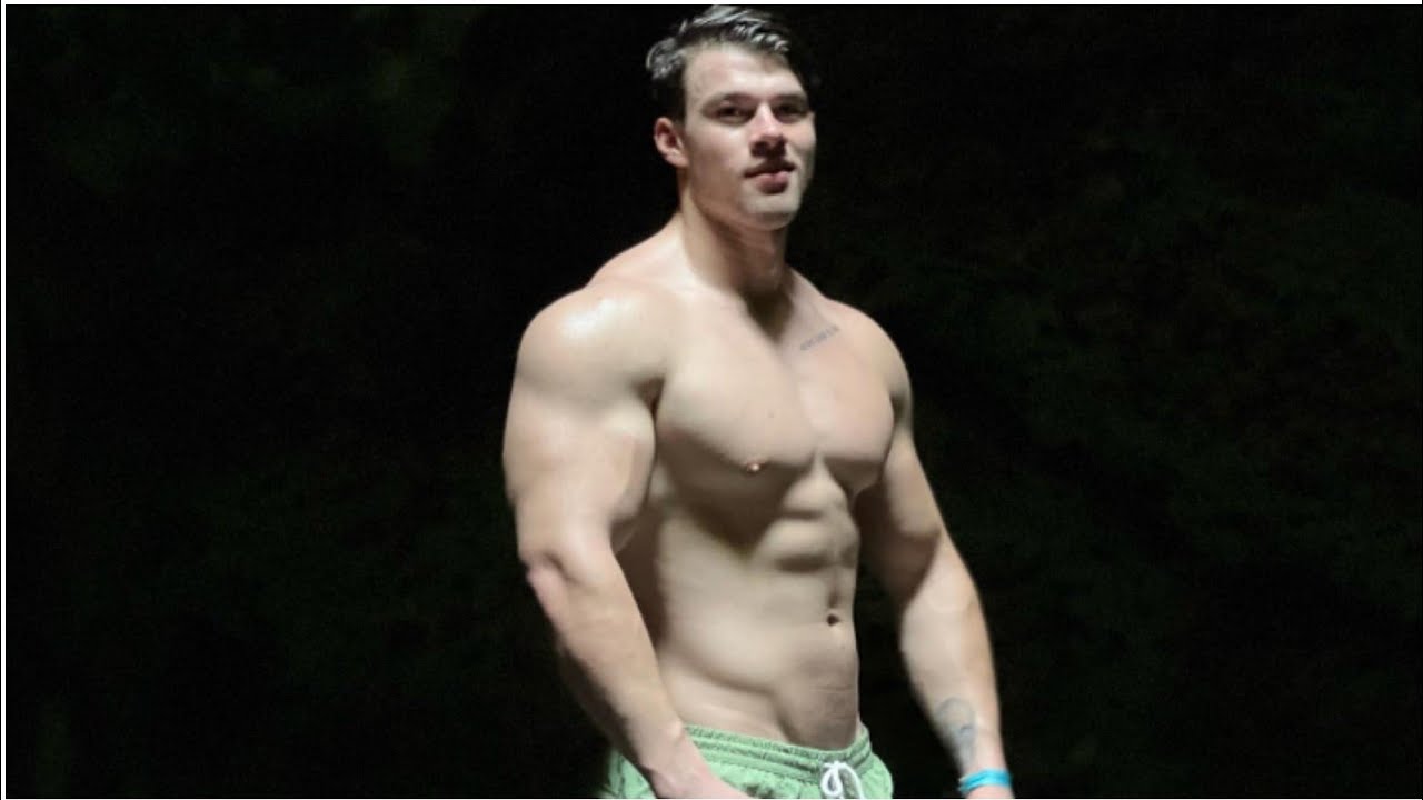 Most Handsome Fitness Model | Eugenio López | MUSCLE STAR