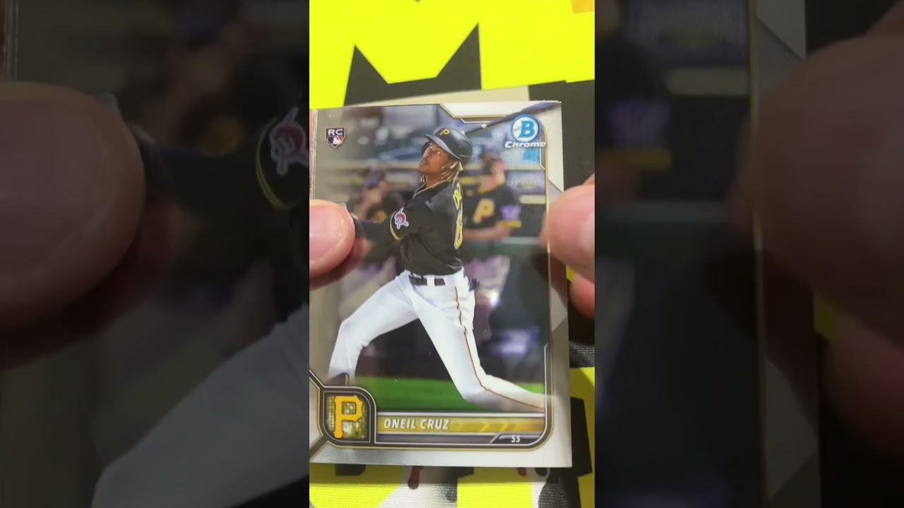 Bobby and Julio Hunting 2022 Bowman Chrome baseball pack opening! 